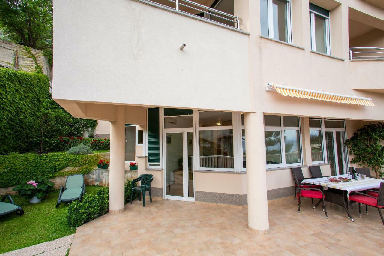 Larus-M Apartments Мимице Экстерьер фото